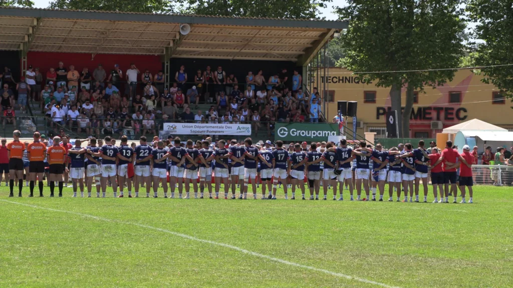Equipe de l'Héraut lors du match final.
